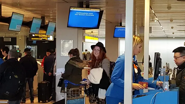 Klant op Schiphol
